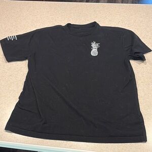 Cute Black Short Sleeve Crew Neck Tee